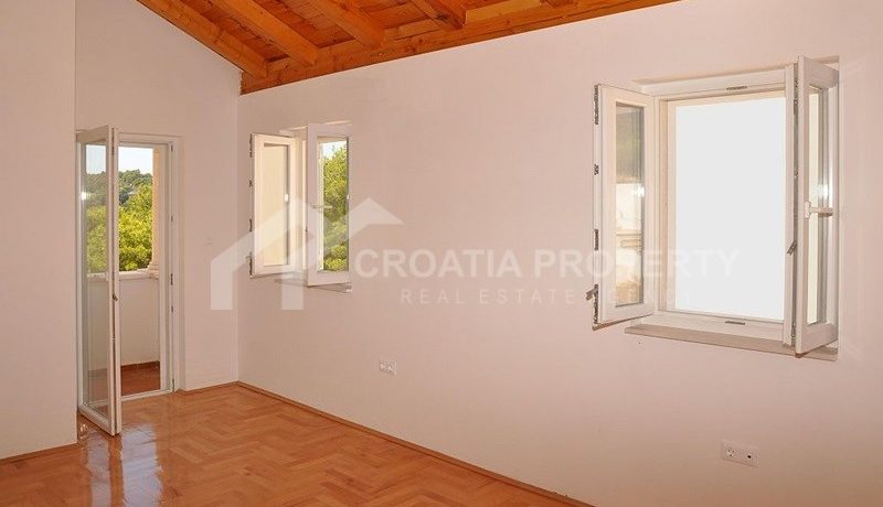 apartments in sumartin for sale (1)