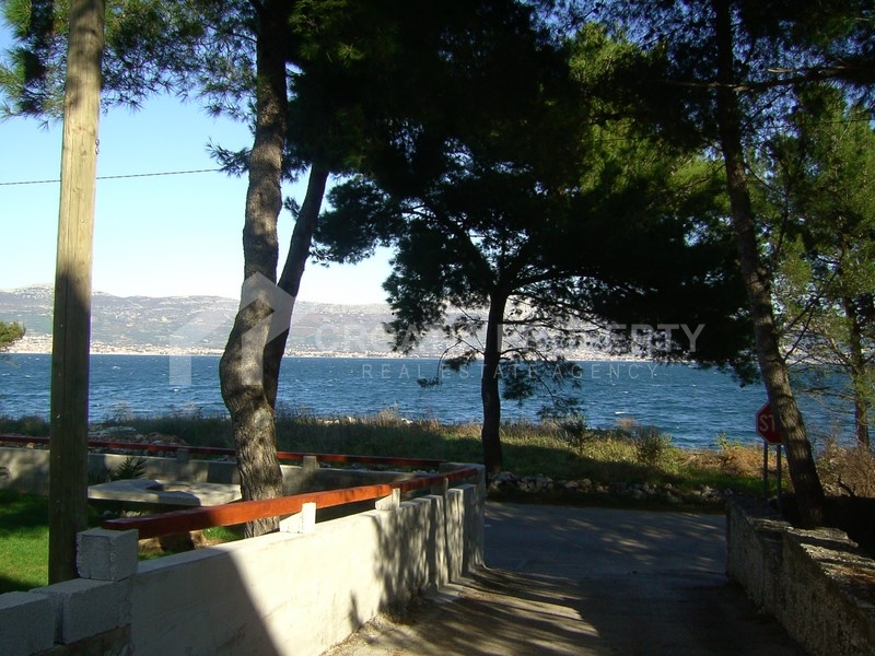 Apartments on seafront, Slatine Croatia Property Net