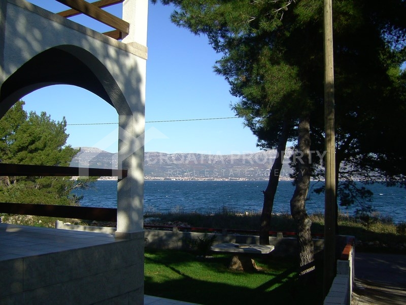 Apartments on seafront, Slatine Croatia Property Net