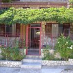 House in peaceful location in Vis island