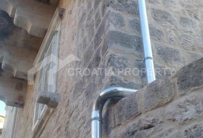 stone house for sale Vis (8)