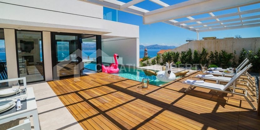 vila for sale sutivan brac island (12)