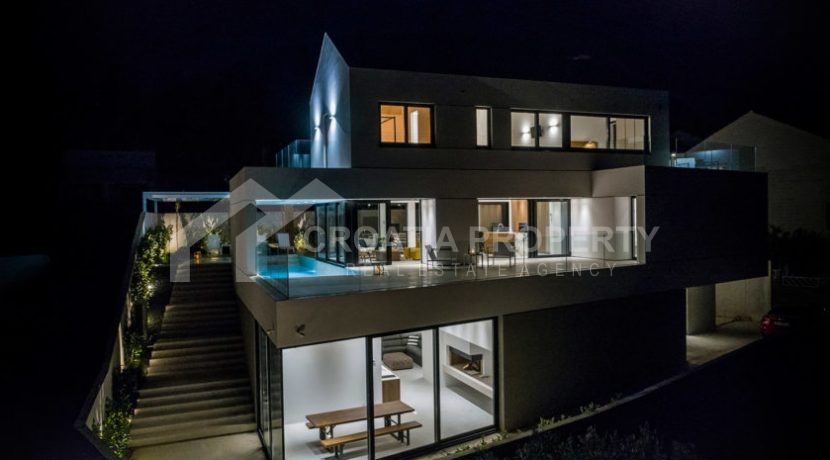 vila for sale sutivan brac island (21)