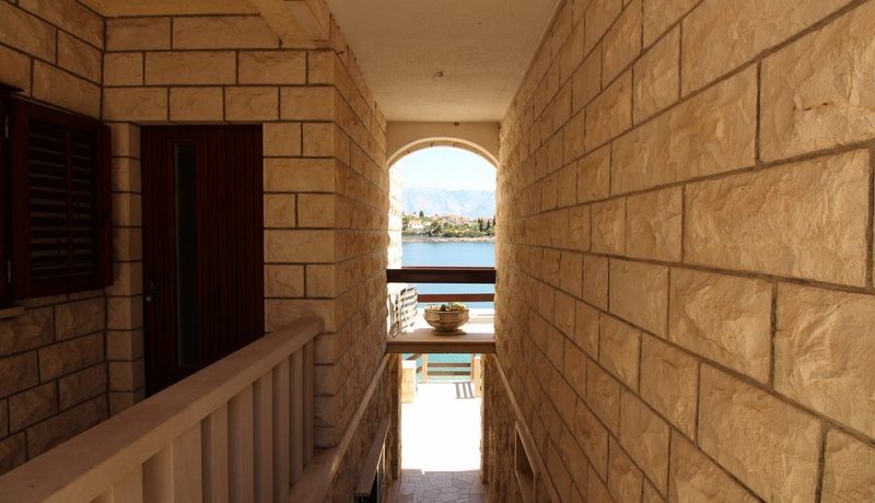 hous in first row,Brac,beautiful see view 1 (16)