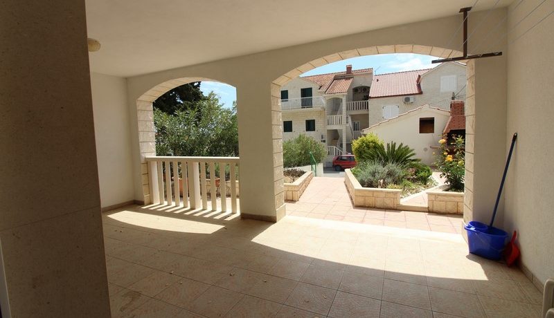 apartment house forsale (11)