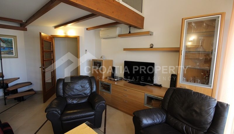 Apartment for sale, close to center of Trogir