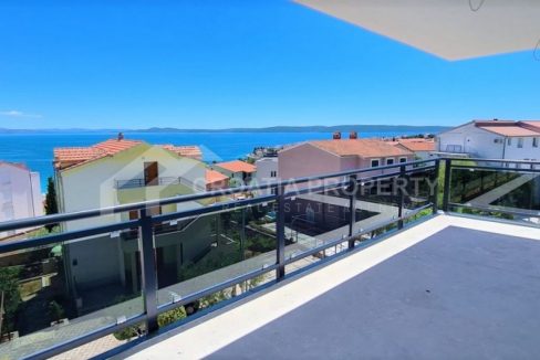 Penthouse on a great location Ciovo - 2132 - seaview1 (11)