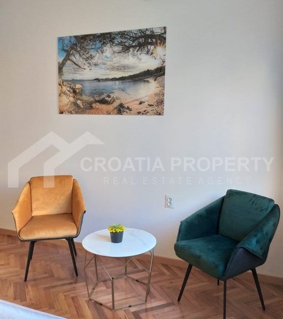 Selca villa with pool (10)