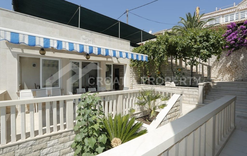 Selca villa with pool (15)