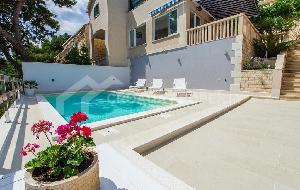 Selca villa with pool (2)