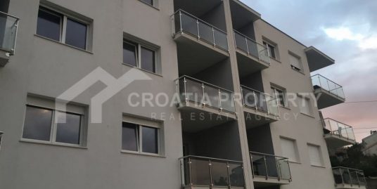 Newly-built apartments close to sea Ciovo