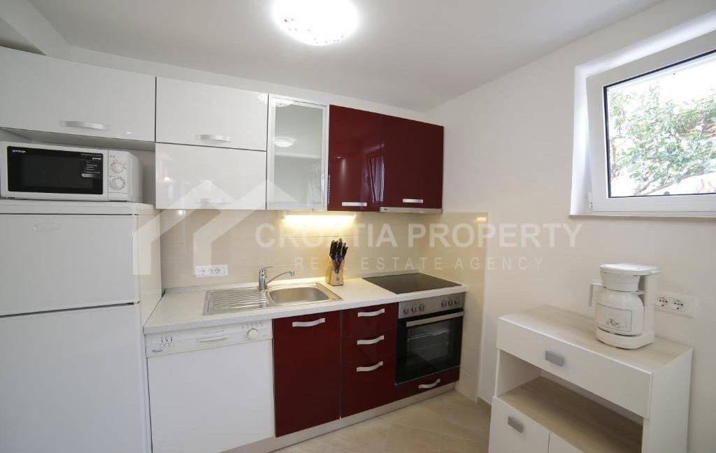 apartment house supetar (13)