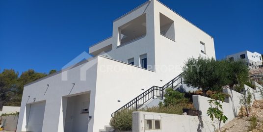 Luxury villa for sale Zaboric