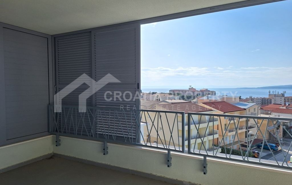 luxurious penthouse near the sea baska voda (2)