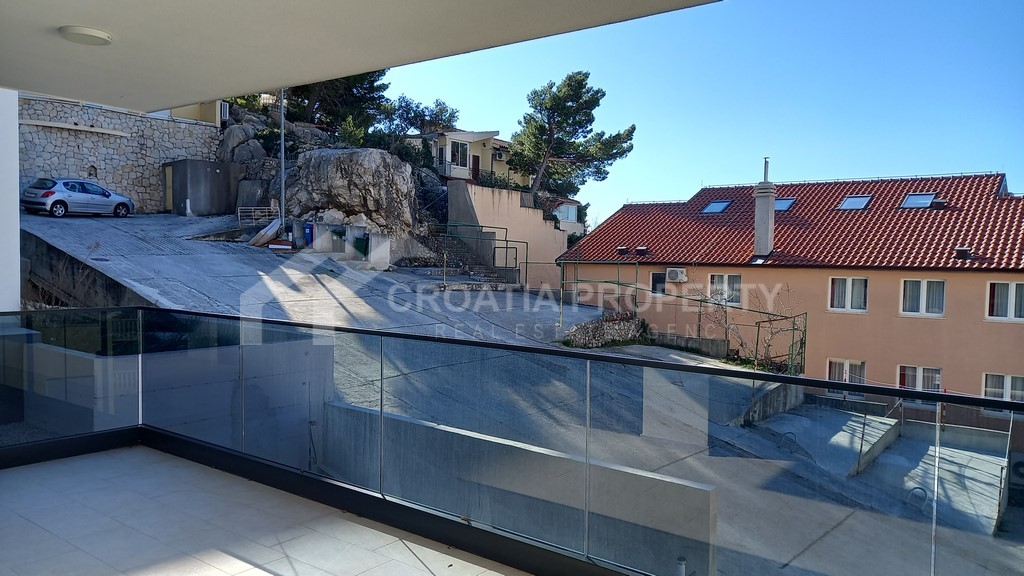 Fantastic twobedroom apartment in Baska Voda