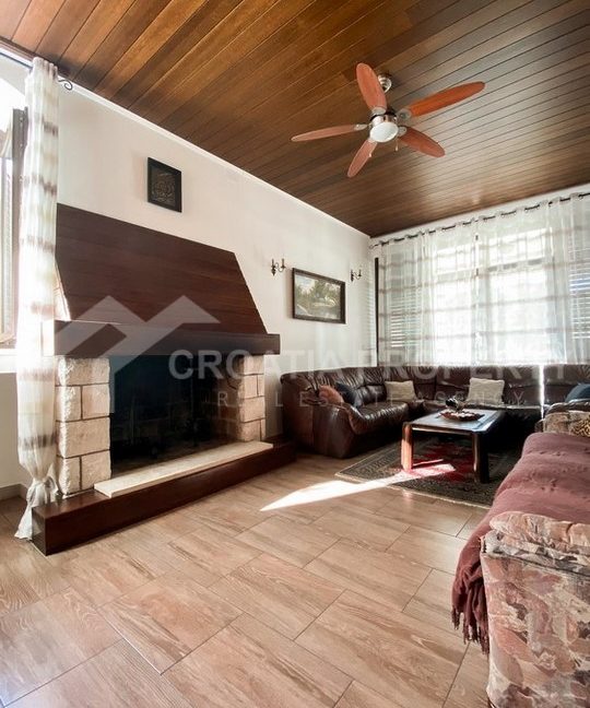 house in Supetar sale (3)