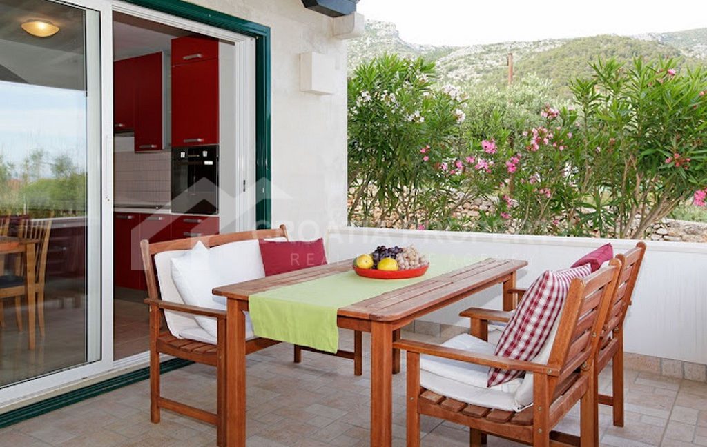 Apartment in Bol sale - photo (11)