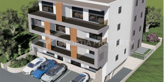 New penthouse 150m from the beach Makarska