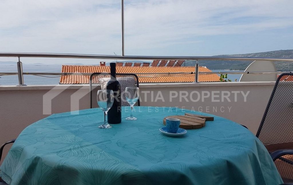 detached house with seaview near Trogir - 2589 - photo (2)