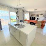 Ciovo house with separate apartments - 2602 - kitchen island (1)