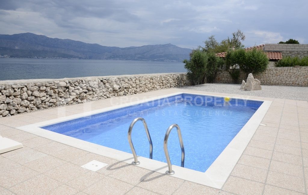 Brac seafront house for sale - 2642 - photo (14)