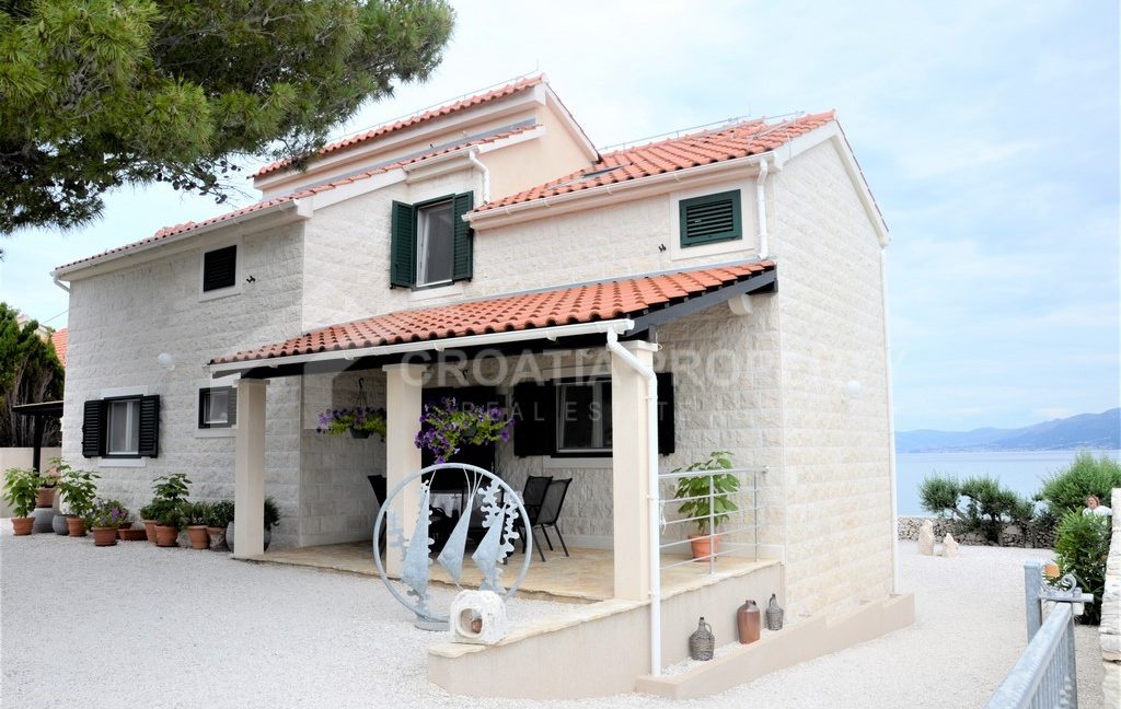 Brac seafront house for sale - 2642 - photo (17)
