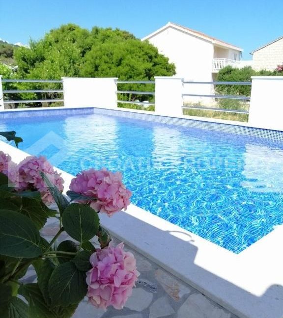 seafront house on Korcula (11)