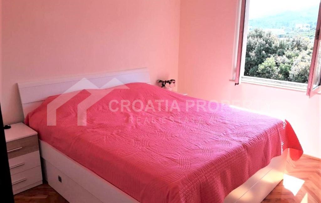 seafront house on Korcula (3)