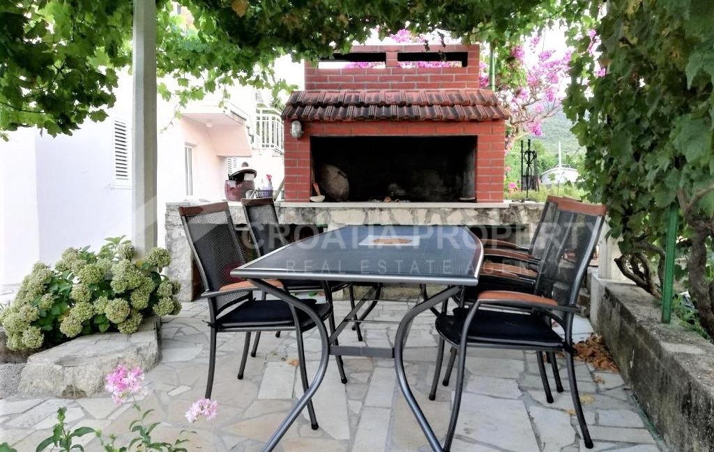 seafront house on Korcula (9)