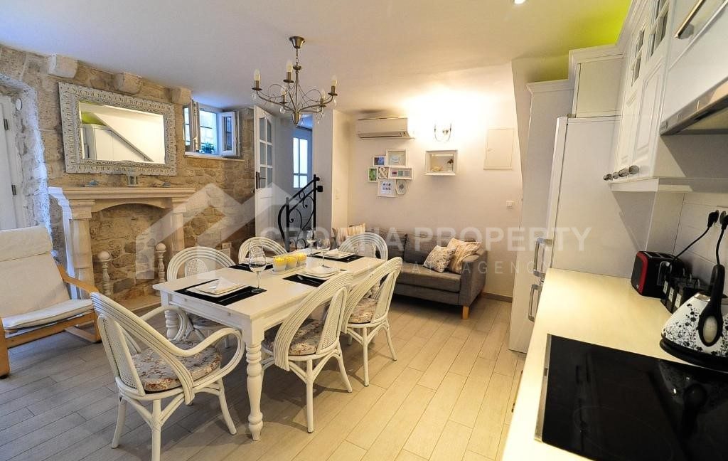 stone house for sale Korcula - 2629 - photo (1)