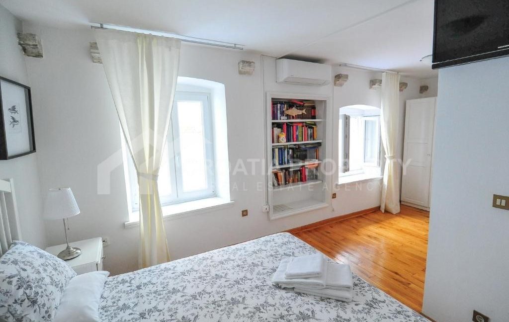 stone house for sale Korcula - 2629 - photo (5)