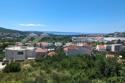 building land close to Split - 2654 - sea-view plot (1)