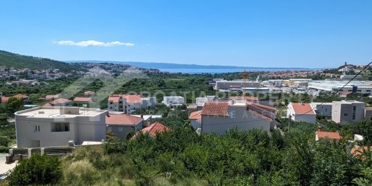Sea-view building plot near Split