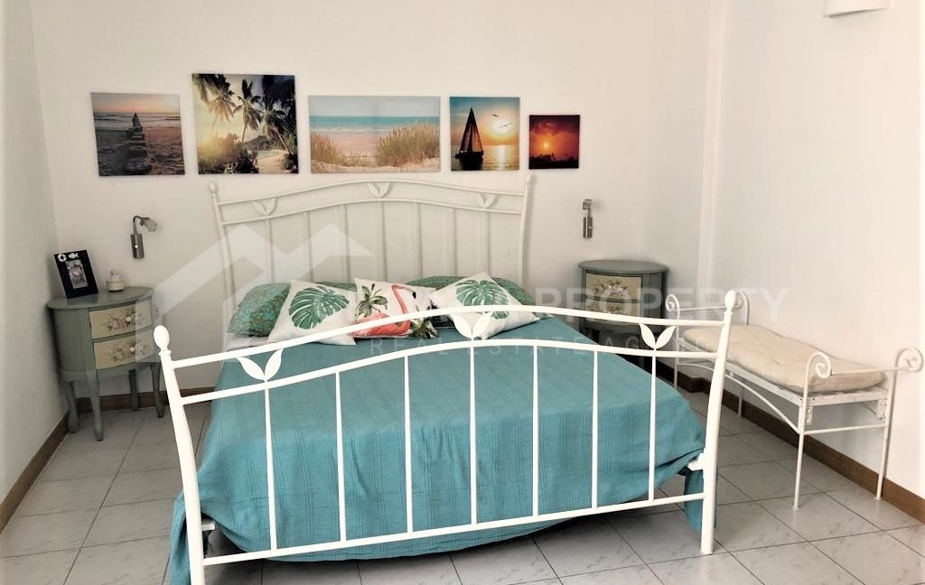 two-bedroom apartment on Šolta (3)