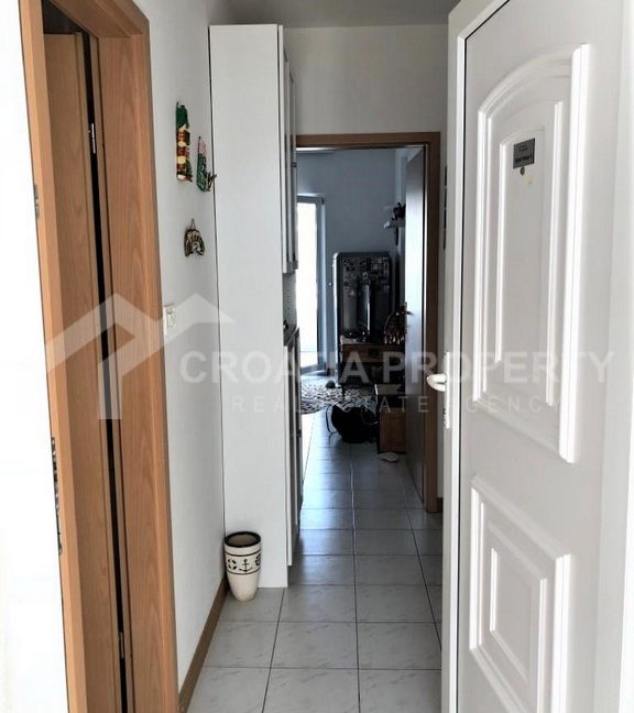 two-bedroom apartment on Šolta (9)