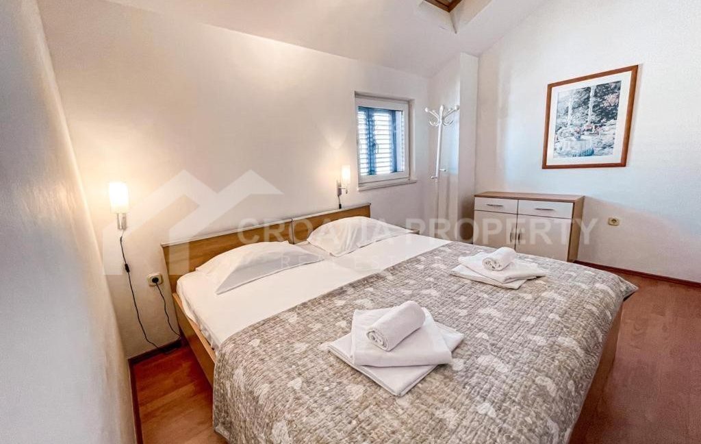 fabulous duplex in Bol (6)