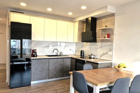 furnished apartment for sale Makarska - 2832 - kitchen (1)
