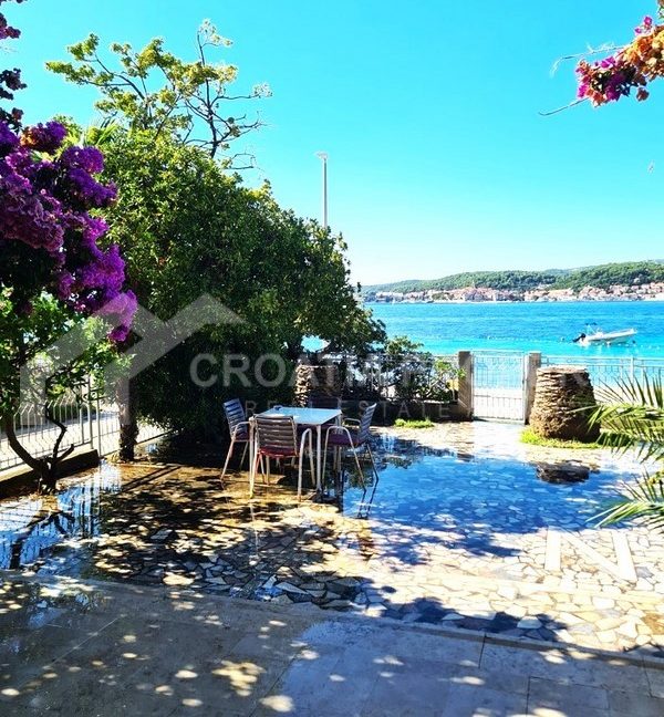 seafront house for sale Peljesac - 2844 - photo (1)
