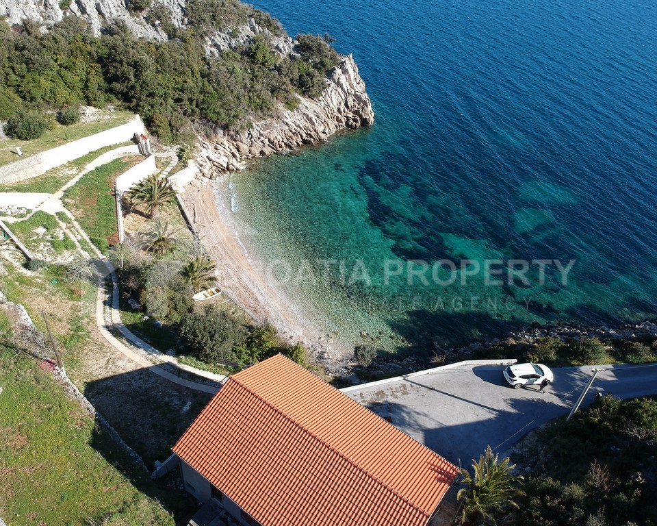 Seafront house for sale Peljesac