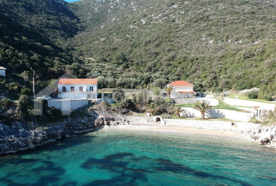 Seafront house for sale Peljesac