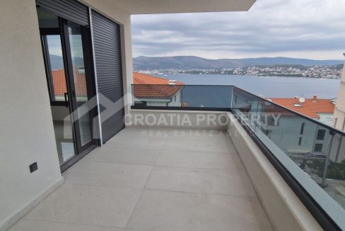 first floor apartment near the sea ciovo - 3050 (1)