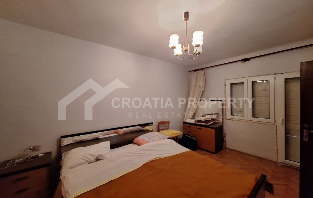 house in a quiet location vinisce (7)