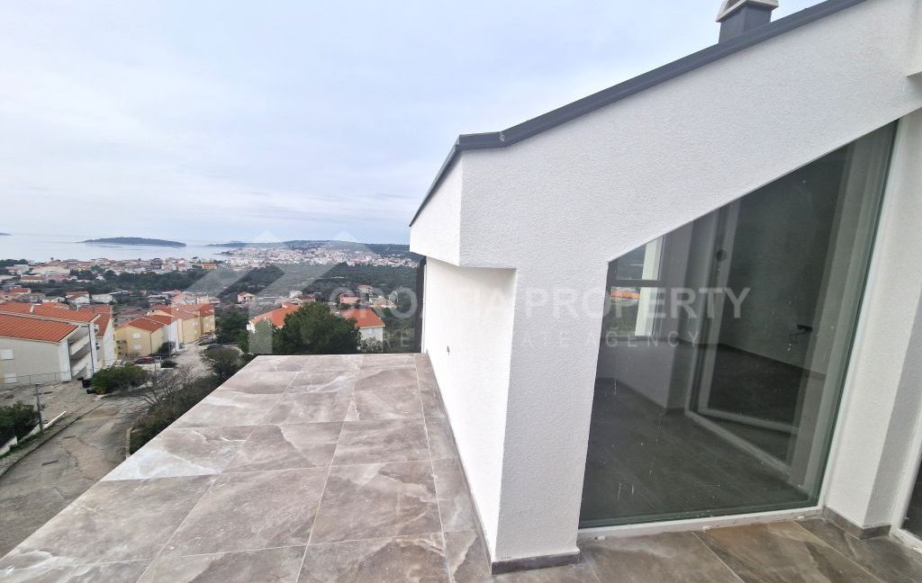 apartments with a superb view rogoznica (1)