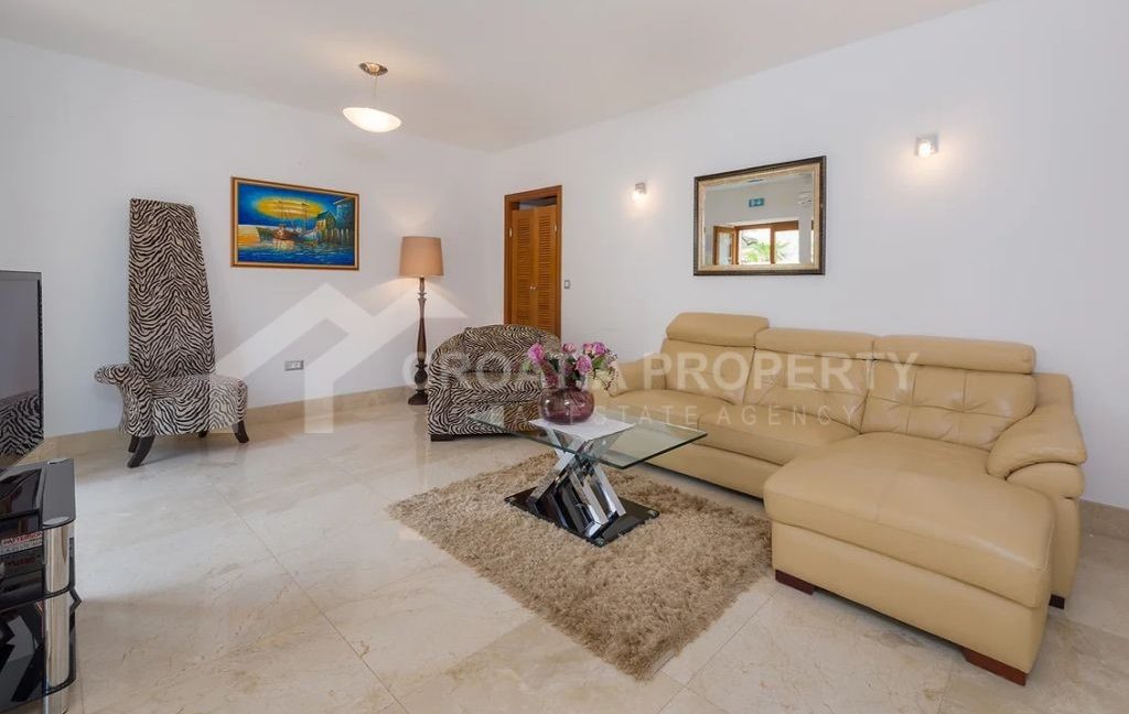 apartment with garden and pool brac - 3283 (5)