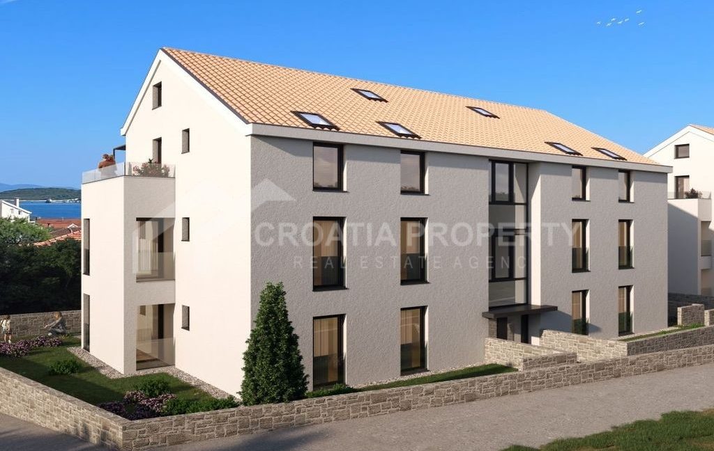 new apartment with garden orebic (2)