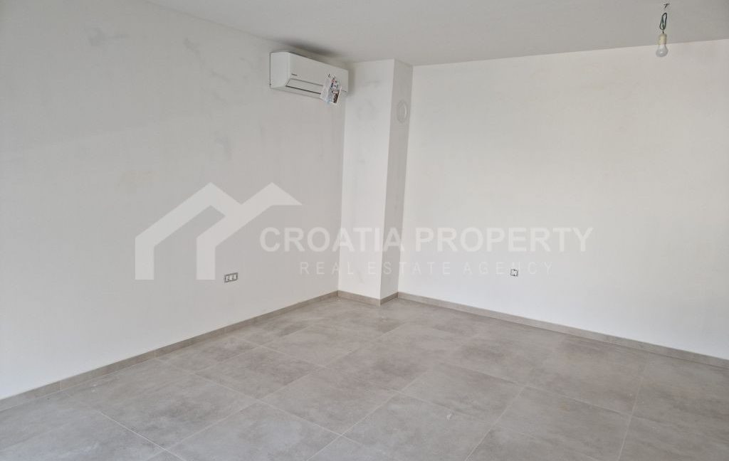 new second-floor apartment primosten - 3318 (6)