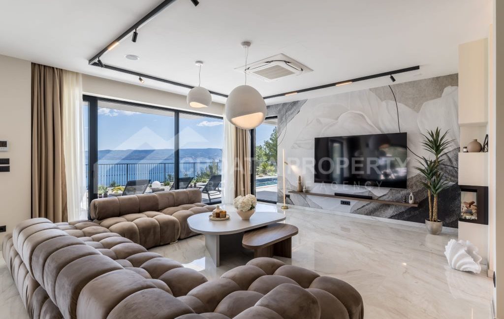 new open view villa omis (1)