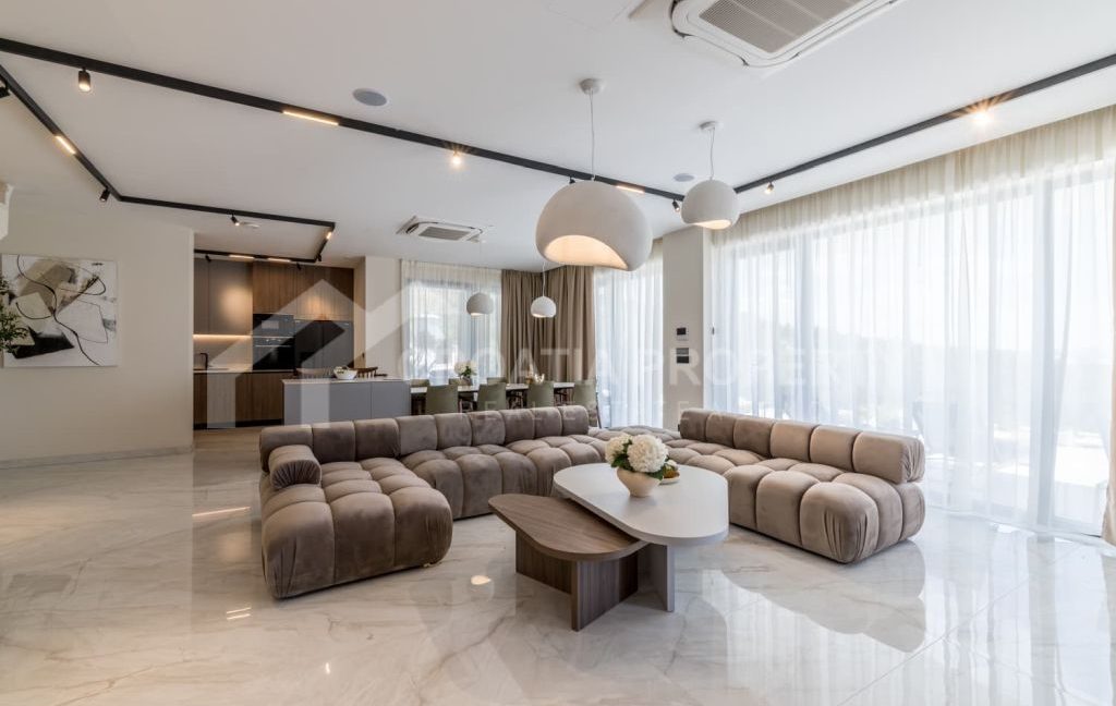 new open view villa omis (8)