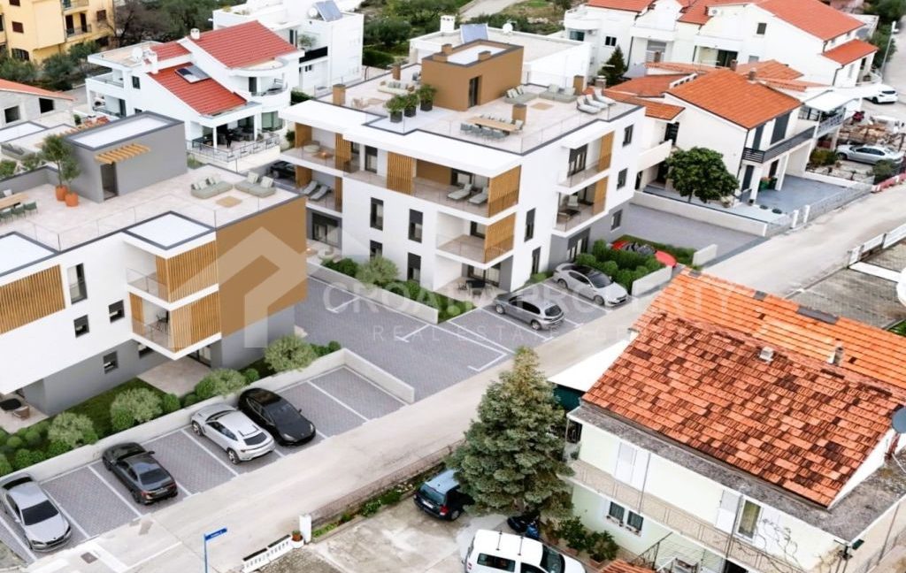 new second floor apartment vodice (5)