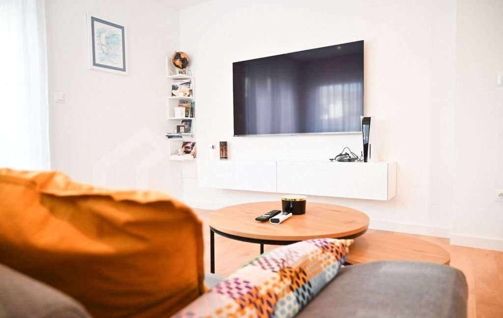 ready to move in apartment podstrana (3)